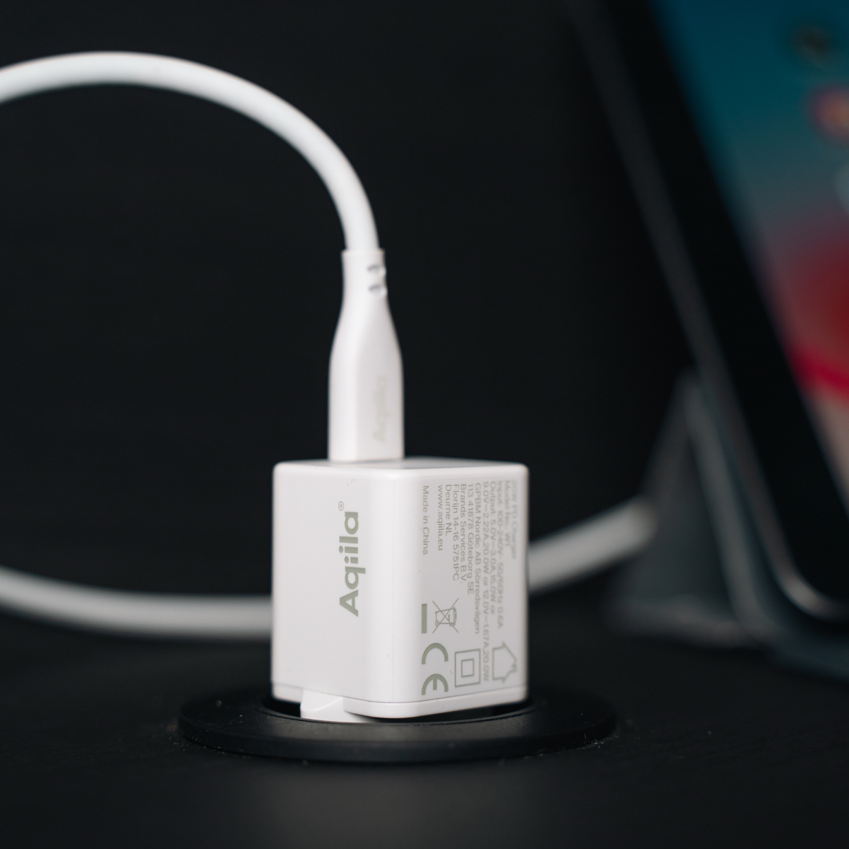 Aqiila Chargebird vægoplader 20W
