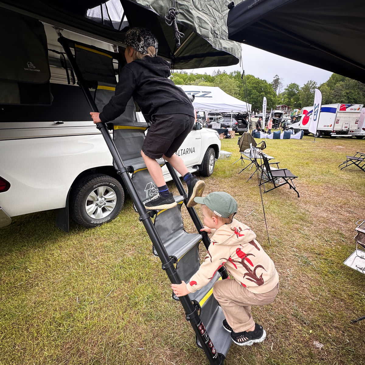 Barn- och hundtrappa för taktält